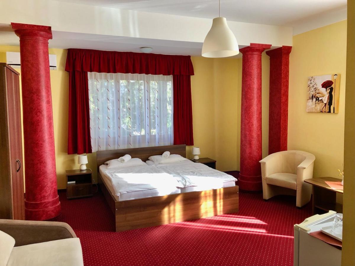 Het Pecset Fogado Etterem Bed and Breakfast Sopron Kamer foto